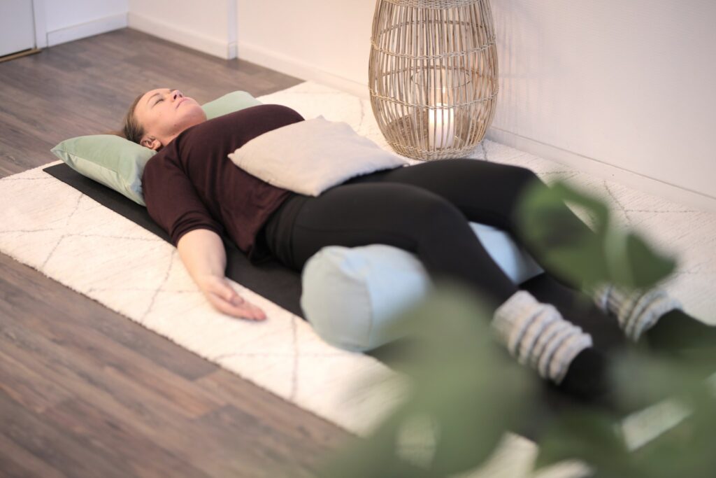 Yksilövalmennus, stressinhallinta & joogaterapia